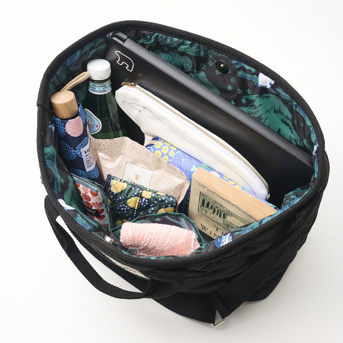 MOOMIN��kippis����ܸ������դ�ڥ���ƥ��󥰥��������Хå�BOOK