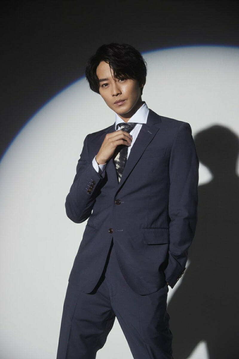 【楽天ブックス限定特典】猪野広樹カレンダー2022.4-2023.3(オリジナルポストカード)[猪野広樹]