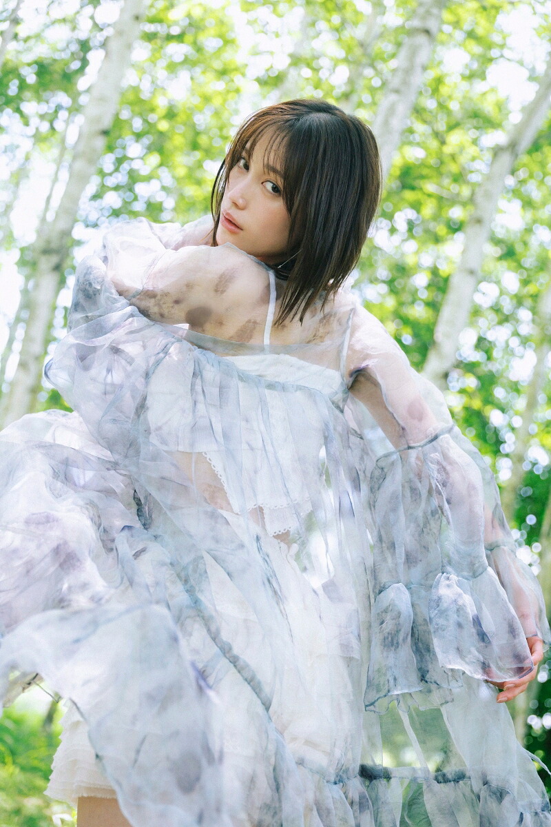 【楽天ブックス限定抽選特典】【クレジットカード決済限定】中村ゆりか写真集YuLUriNA(オンラインラッキードロー抽選権)