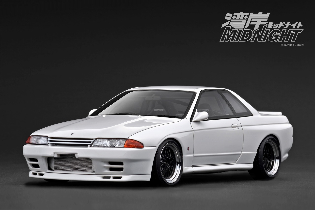 ignition model 1/18 NISSAN SKYLINE GT-R (R32) White 湾岸MIDNIGHT Reina's R (1/18 Scale) 【IG3596】 (ミニカー)画像