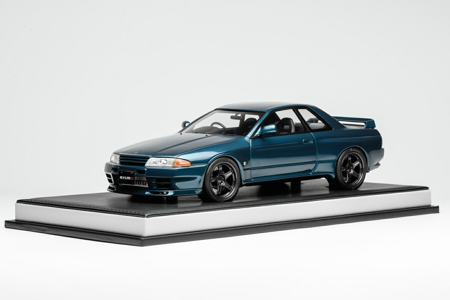 MOTORHELIX 1/18 Nissan Skyline GT-R (R32) Customized Version Midnight Green 【MH027MG】 (ミニカー)画像