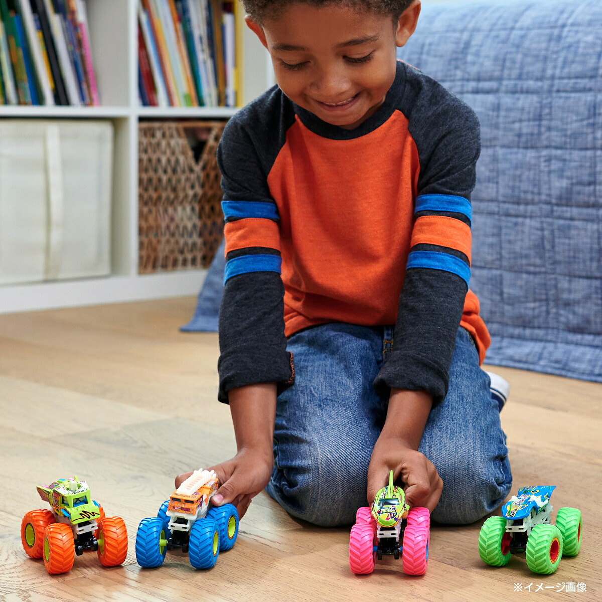 ホットウィール(HotWheels)光る！モンスタートラックアソート乗り物おもちゃミニカー6台入りBOX販売3歳からマルチJFX08-986F