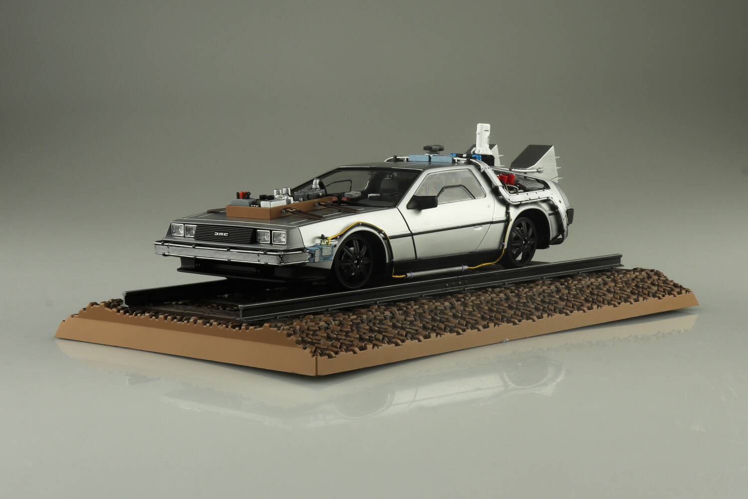 ムービーメカ 1/24 『バック・トゥ・ザ・フューチャー PartIII』 タイムマシン レイルロード 【BT-04】 (プラモデル)画像