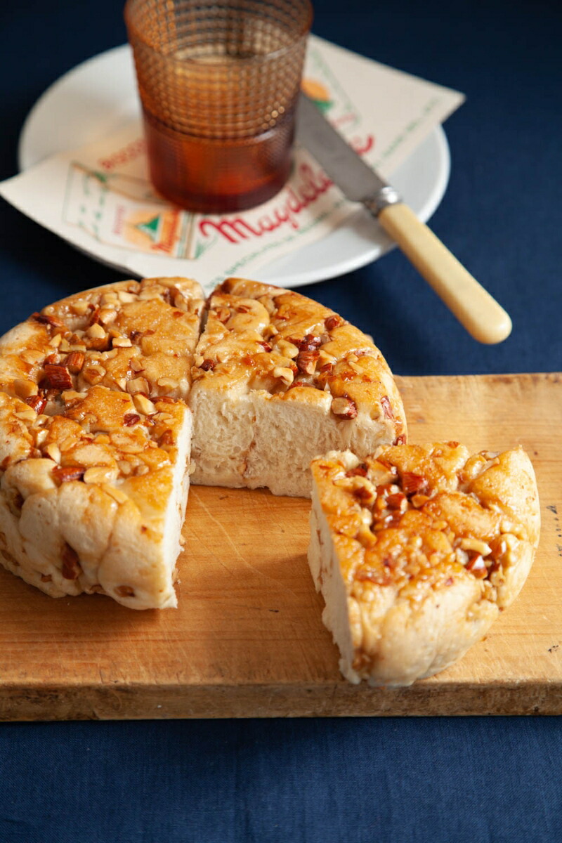 スイッチ「ピ！」で焼きたて！炊飯器でパンとケーキができちゃった！[吉永麻衣子]