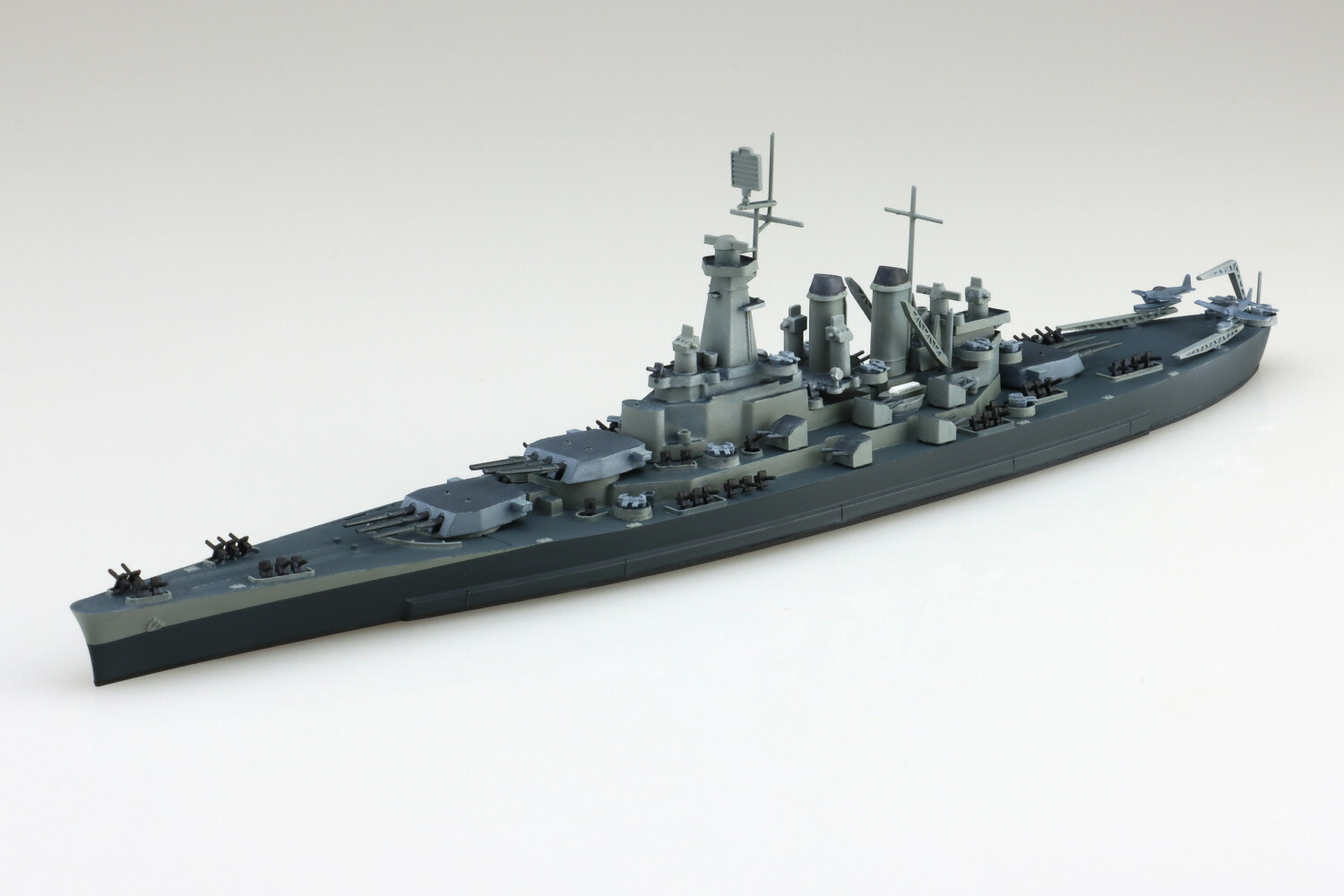 タミヤ 1/700 ウォーターラインシリーズ No.804 アメリカ海軍 重巡洋艦 インディアナポリス プラモデル 31804 2mvetro Amazon | タミヤ 1/700 ウォーターラインシリーズ No.804