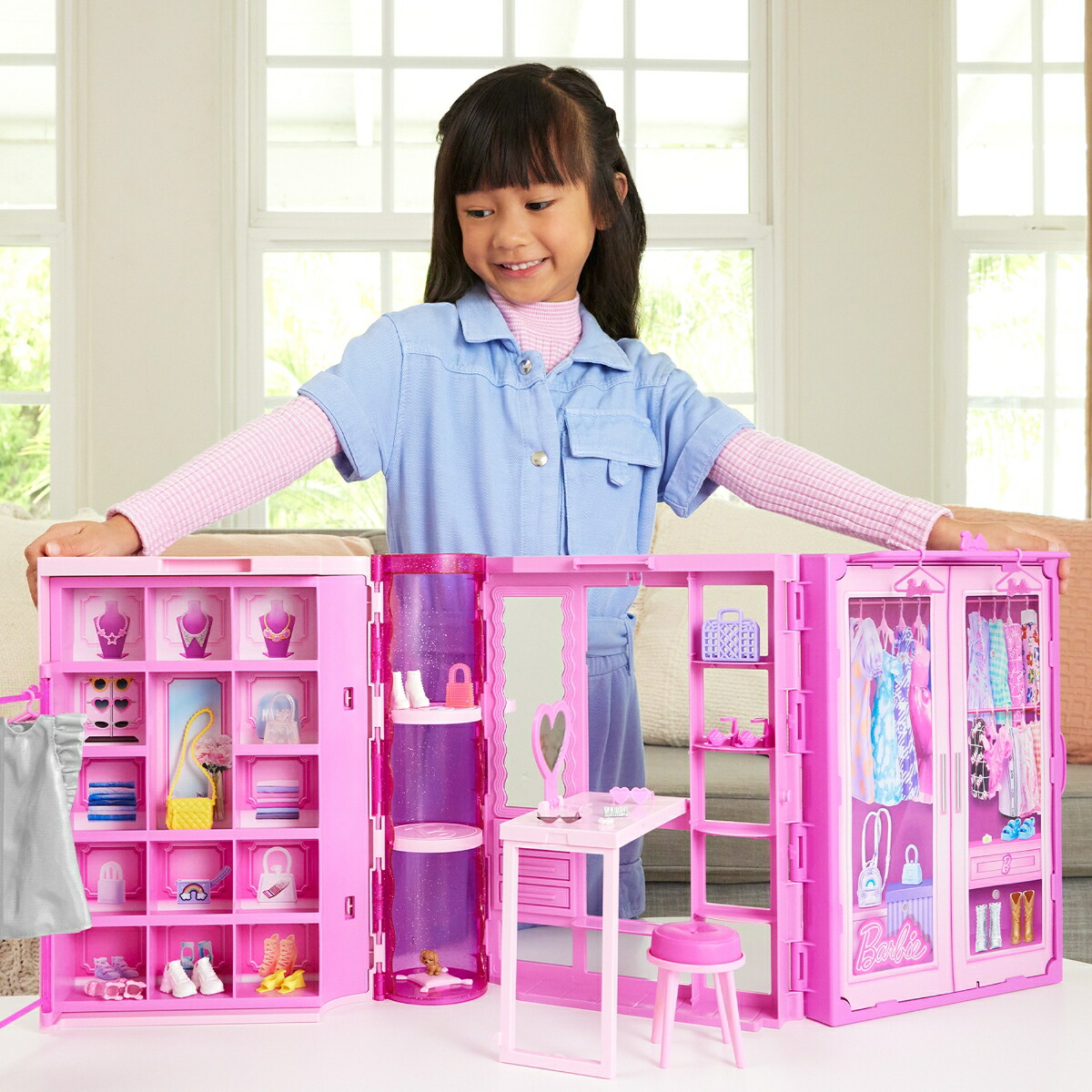 バービー(Barbie)しゅうのうりょくばつぐん!おしゃれなピンクのドリームクローゼット（ドールつき）きせかえ人形・ハウスままごと・ごっこ遊び3歳からピンクHXD58
