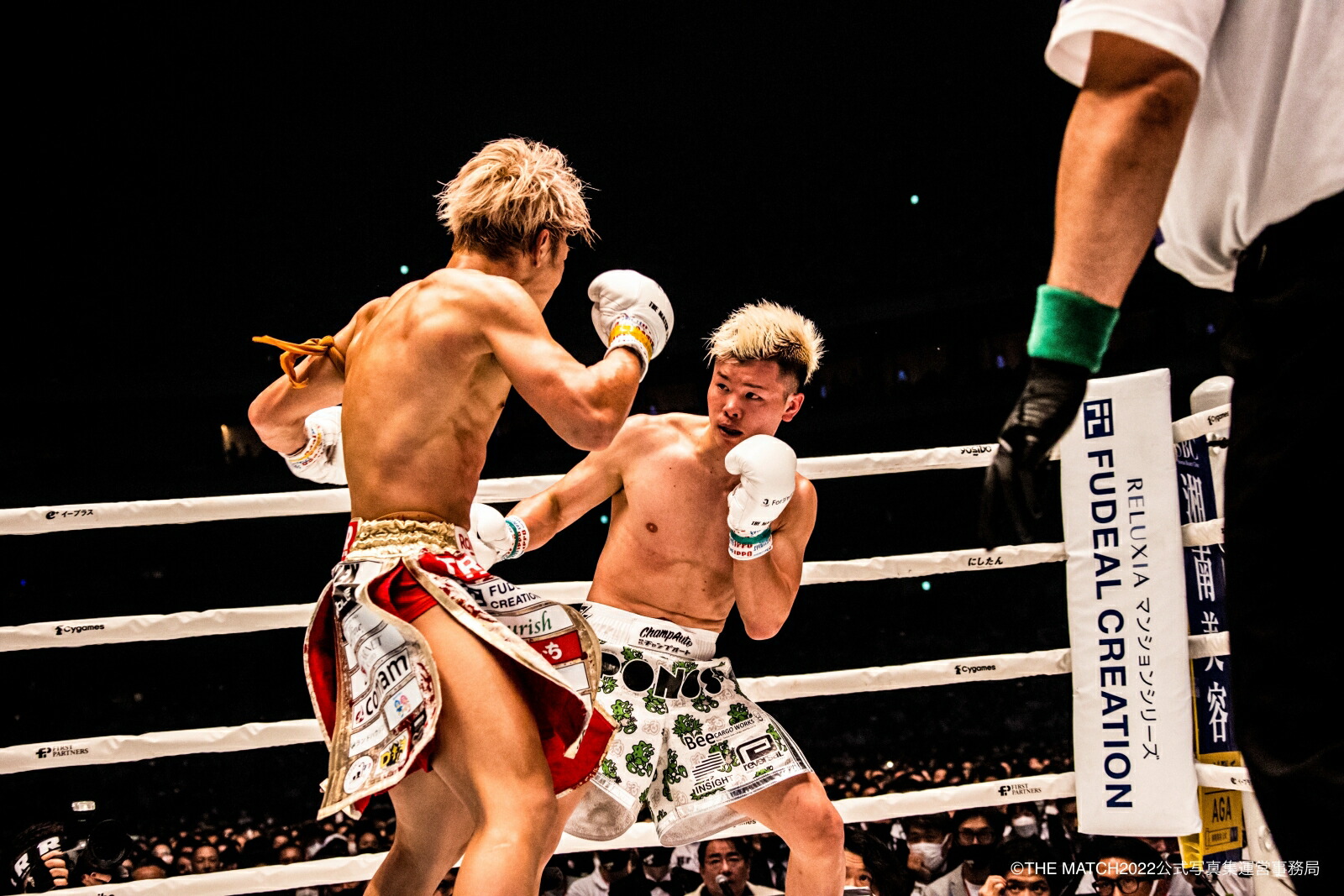 楽天ブックス: 【楽天ブックス限定特典】THE MATCH 2022 公式写真集