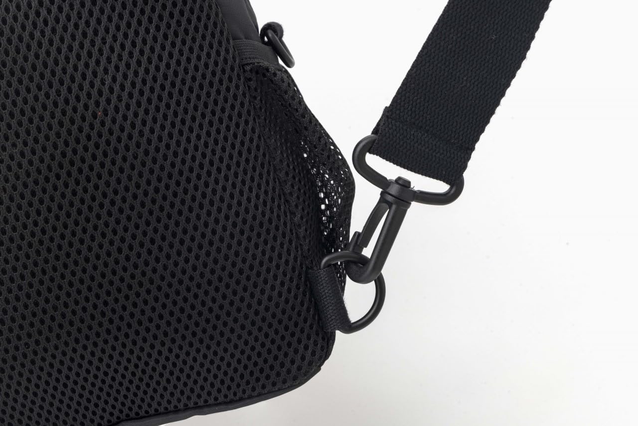 ColemanBRANDBOOK#07?WALKER3WAYBAG?BLACK