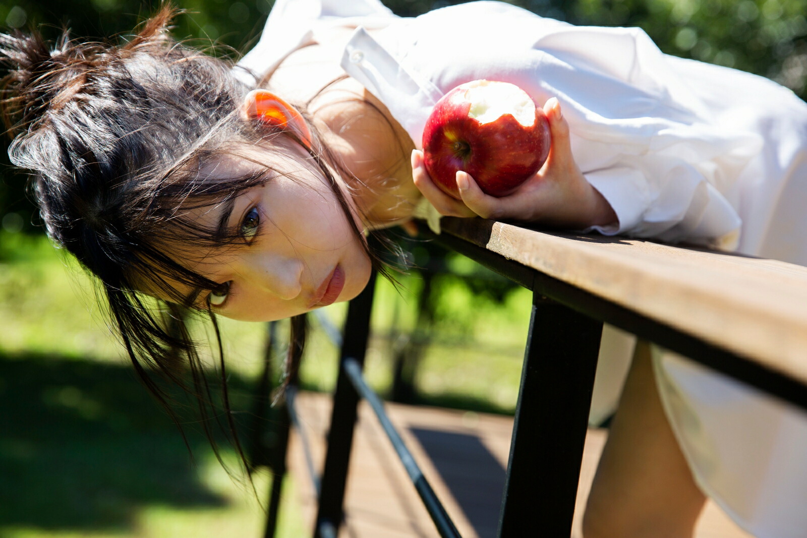 【楽天ブックス限定】森川葵写真集「Ebipilaf」（エビピラフ）(限定カバー) 楽天ブックス: 【楽天ブックス限定特典】森川葵写真集「Ebipilaf