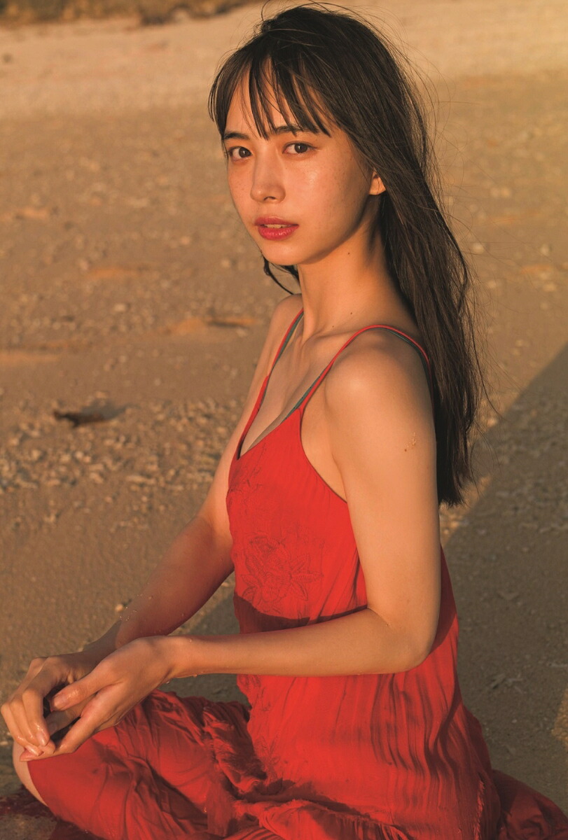 【楽天ブックス限定特典】井桁弘恵CALENDARBOOK2021.04-2022.03(ポストカード)（B.L.T.MOOK）