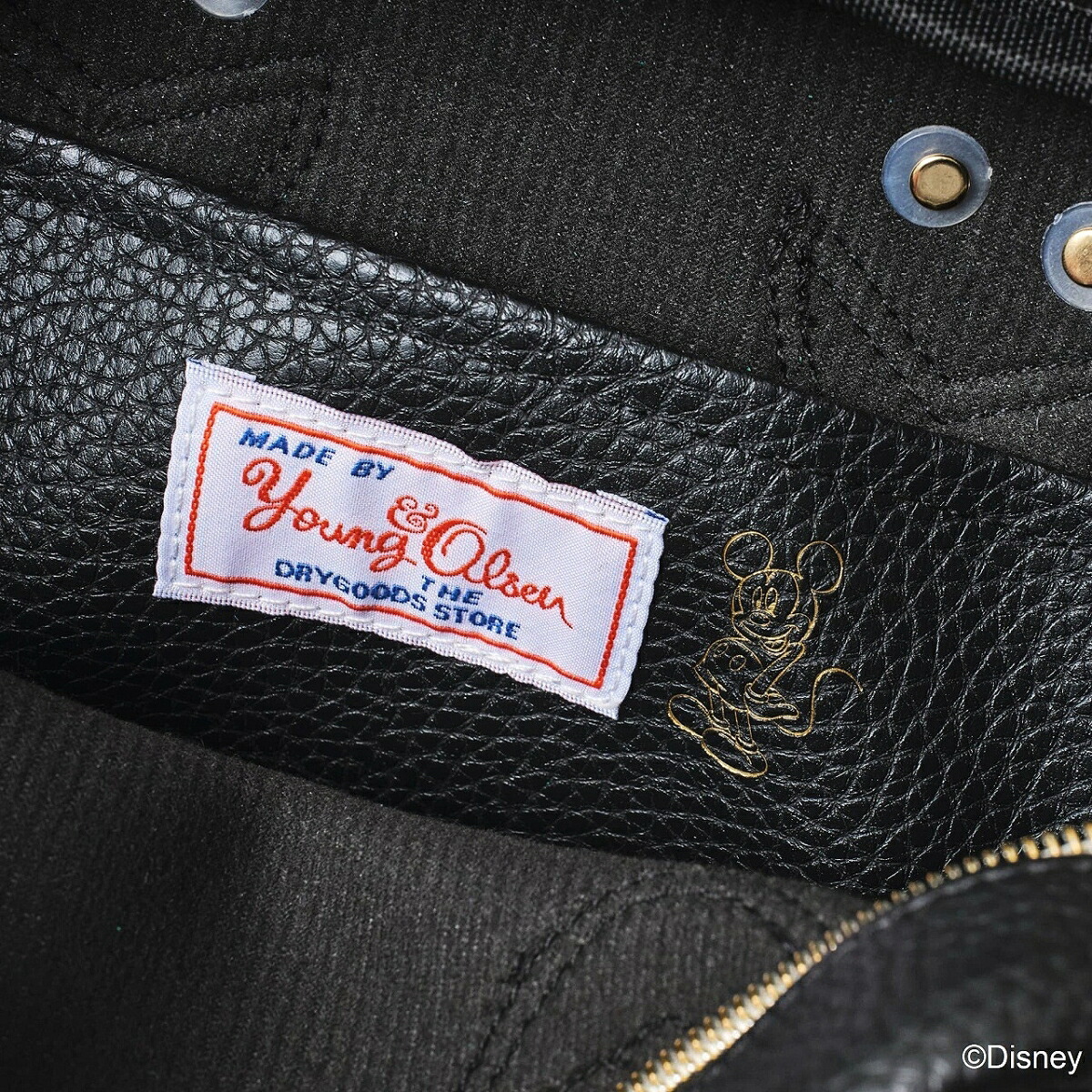 YOUNG&OLSENTheDRYGOODSSTORESHOULDERBAGBOOKwithDisneyMICKEYMOUSE
