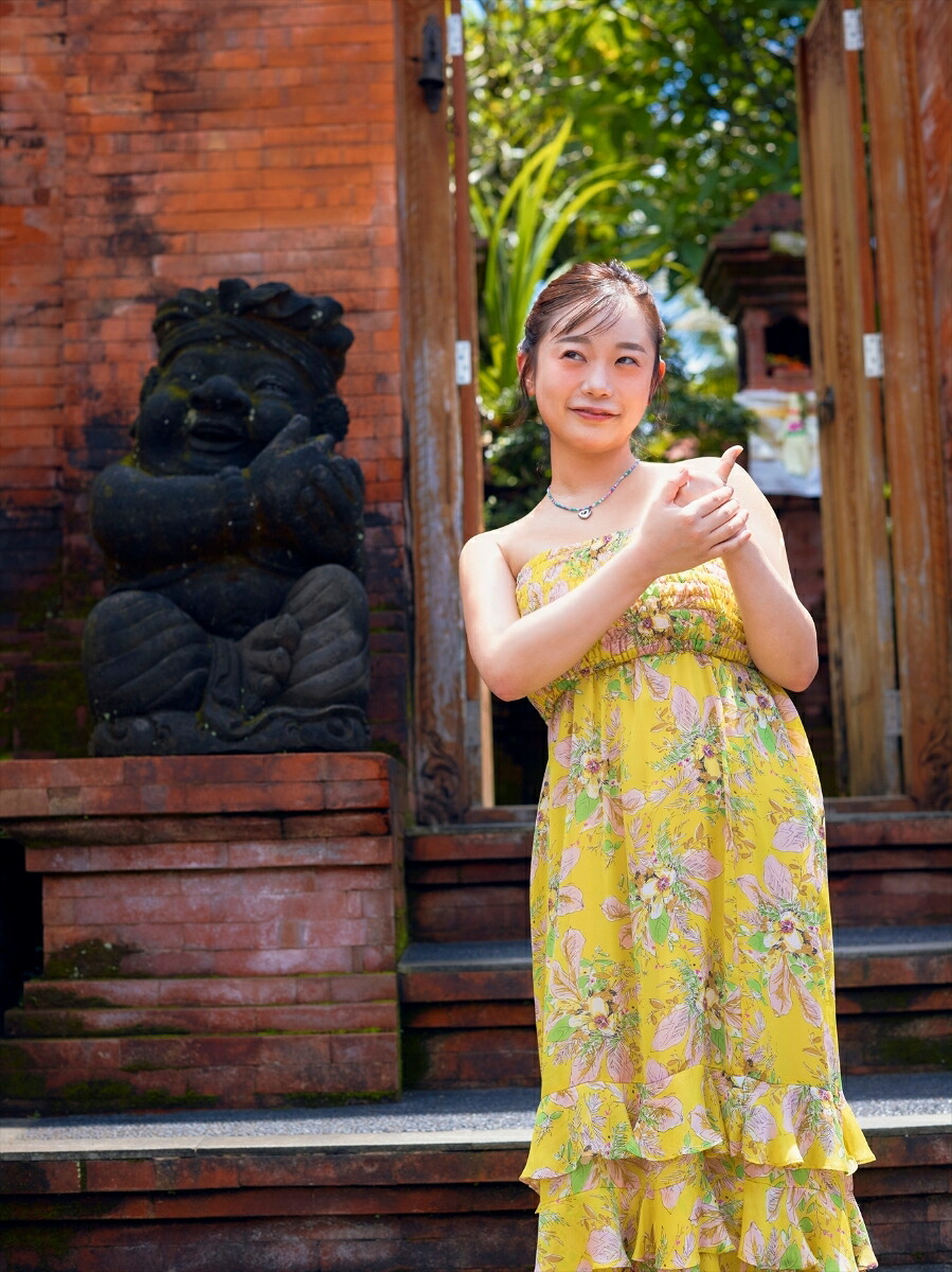 【楽天ブックス限定特典】佐野なぎさ1st写真集(限定絵柄生写真)[佐野なぎさ]