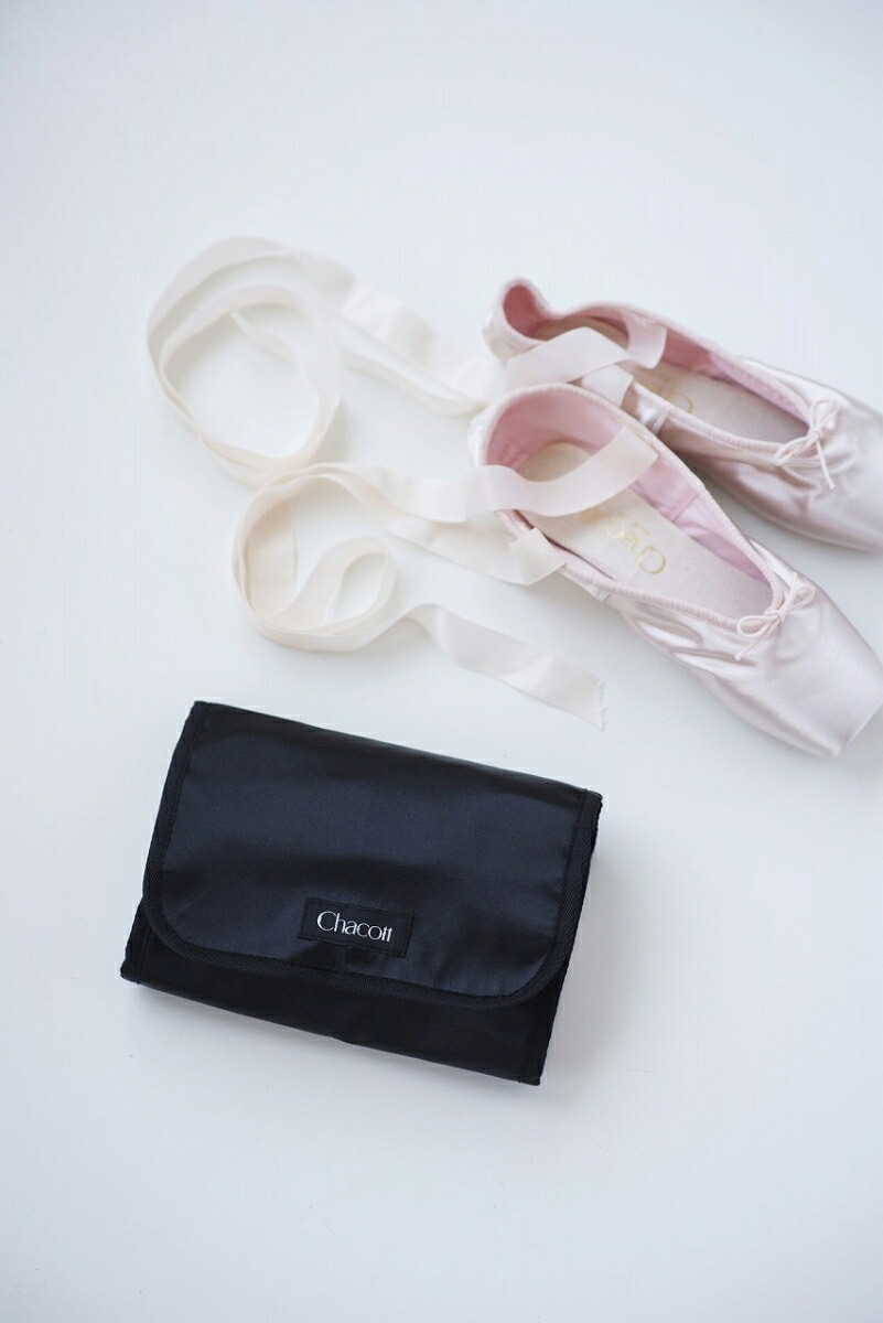Chacottバレエシューズ型ファスナーつきMULTIPOUCHBOOK