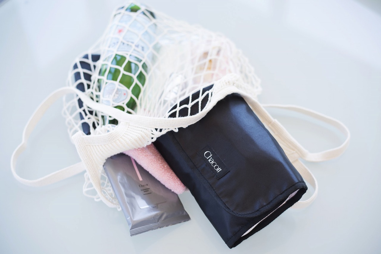Chacottバレエシューズ型ファスナーつきMULTIPOUCHBOOK