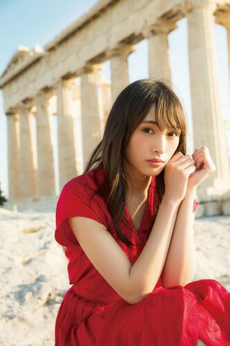 欅坂46渡辺梨加1st写真集『饒舌な眼差し』[渡辺梨加]