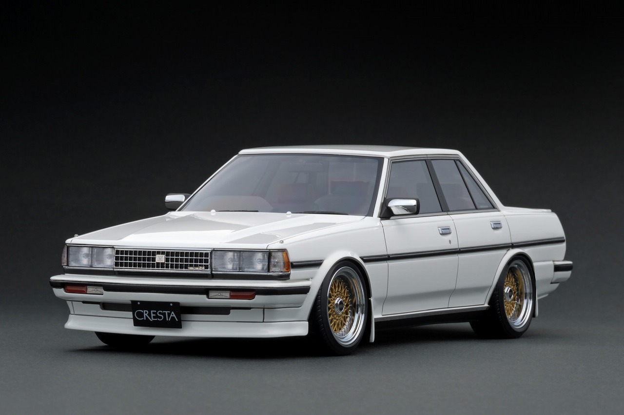 ignition model Toyota CRESTA Super Lucent TWINCAM24 (GX71) White (1/18 Scale) 【IG3828】 (ミニカー)画像