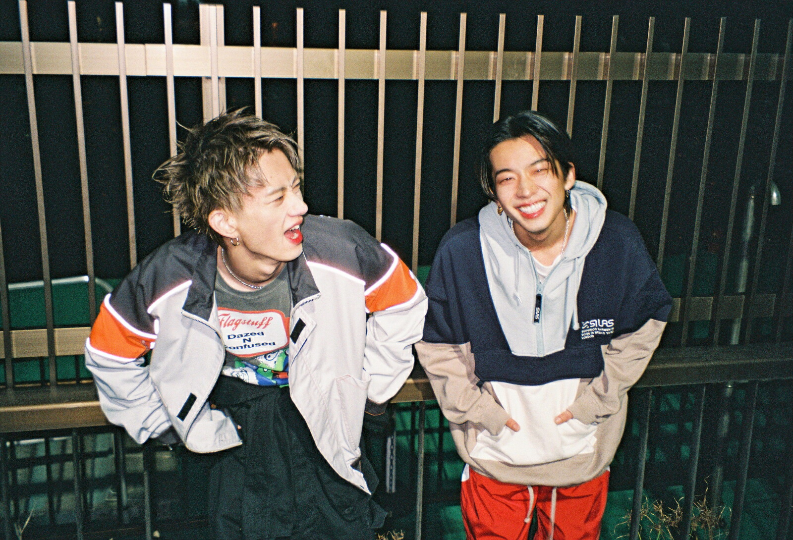 【楽天ブックス限定特典】『ねぇねぇあのさ、“もーりーしゅーと攻略本”って知ってる？』(オリジナルステッカー(動画が見れるQRコード付))[もーりーしゅーと]