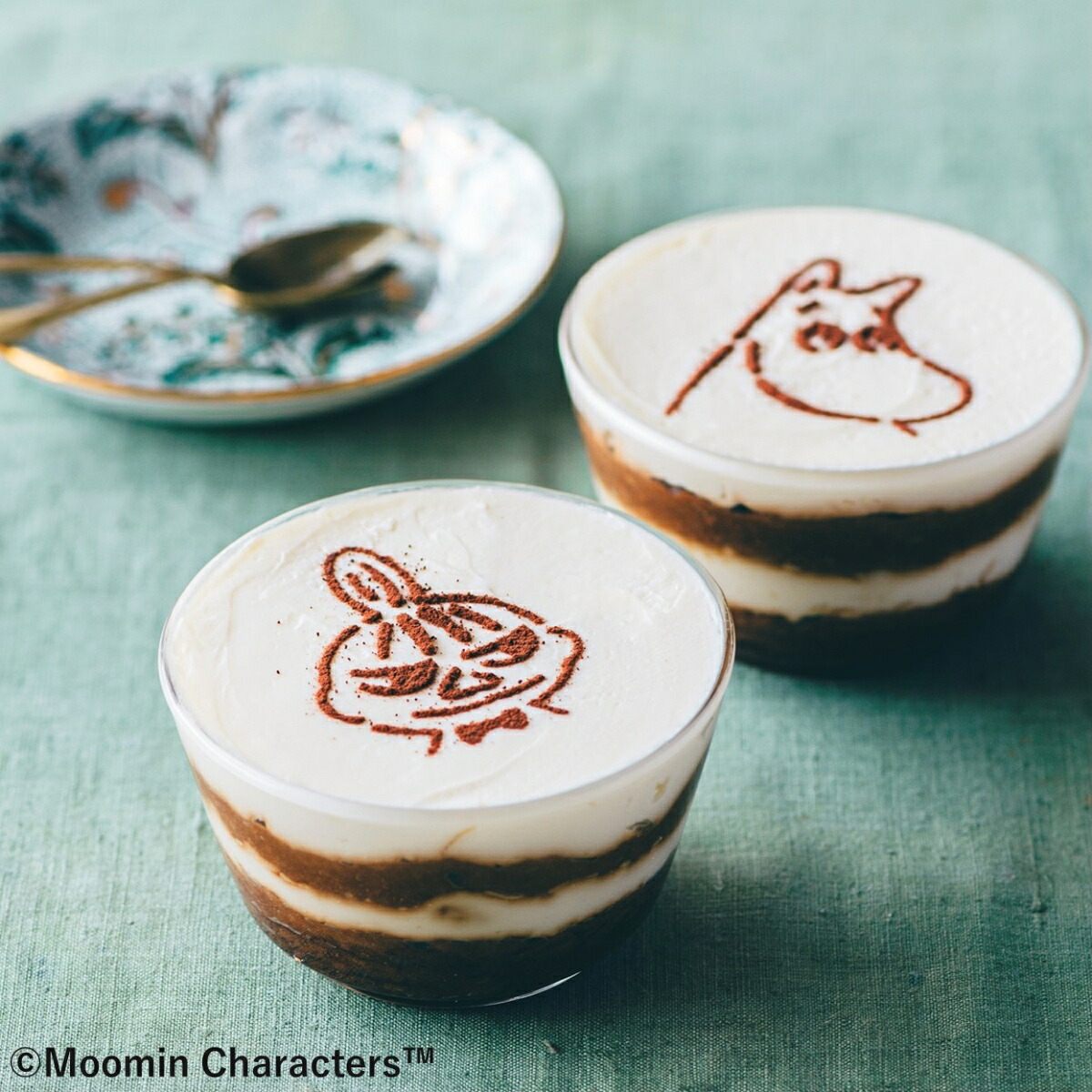 MOOMIN抜き型2個&ステンシル4枚つきムーミンカフェレシピBOOK（扶桑社ムック）