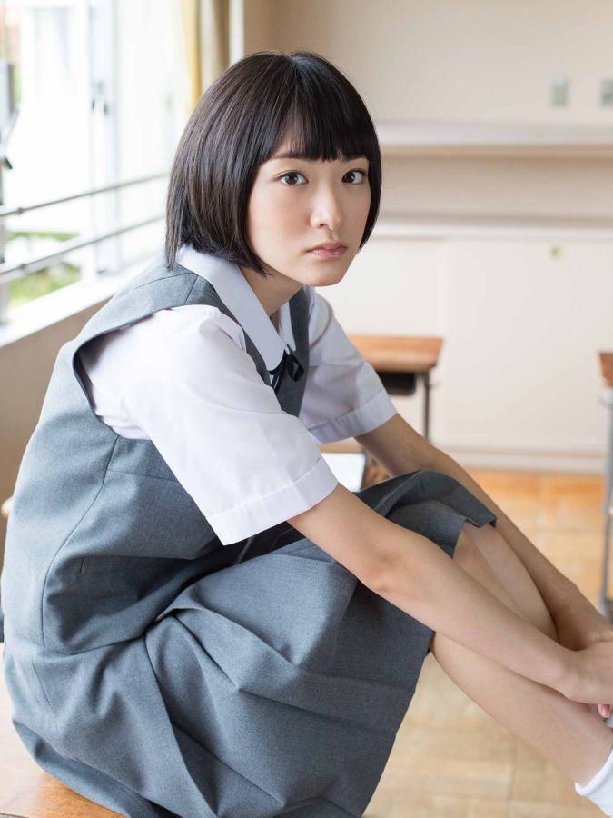 生駒里奈ファースト写真集『君の足跡』[生駒里奈]