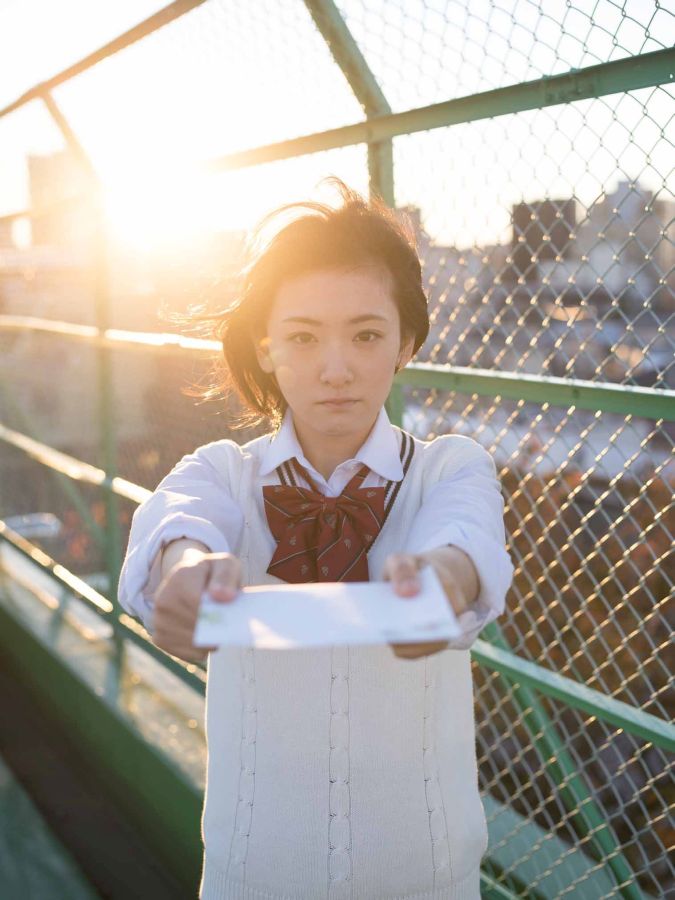 生駒里奈ファースト写真集『君の足跡』[生駒里奈]