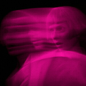 カム・クローサー画像