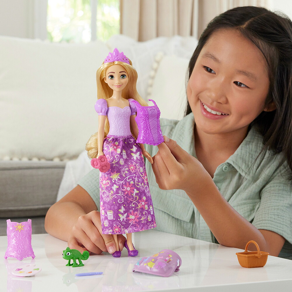 ディズニー（Disney）/ディズニープリンセス（DisneyPrincess）パチッ！とおきがえラプンツェルきせかえ人形・ハウスままごと・ごっこ遊びプレイセットドール1体付3歳からパープルJBG09