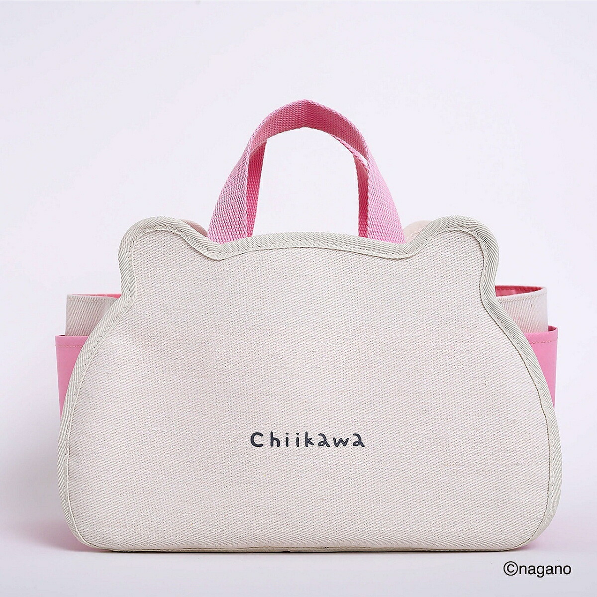 CHIIKAWAINTERIORTOTEBAGBOOKちいかわver.