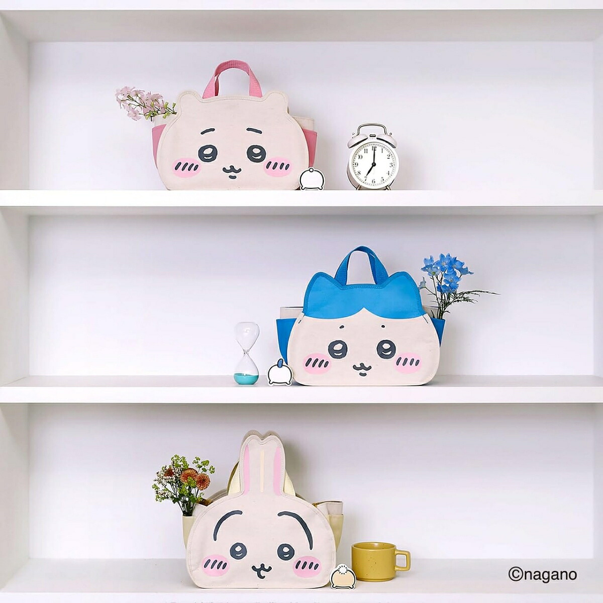 CHIIKAWAINTERIORTOTEBAGBOOKハチワレver.