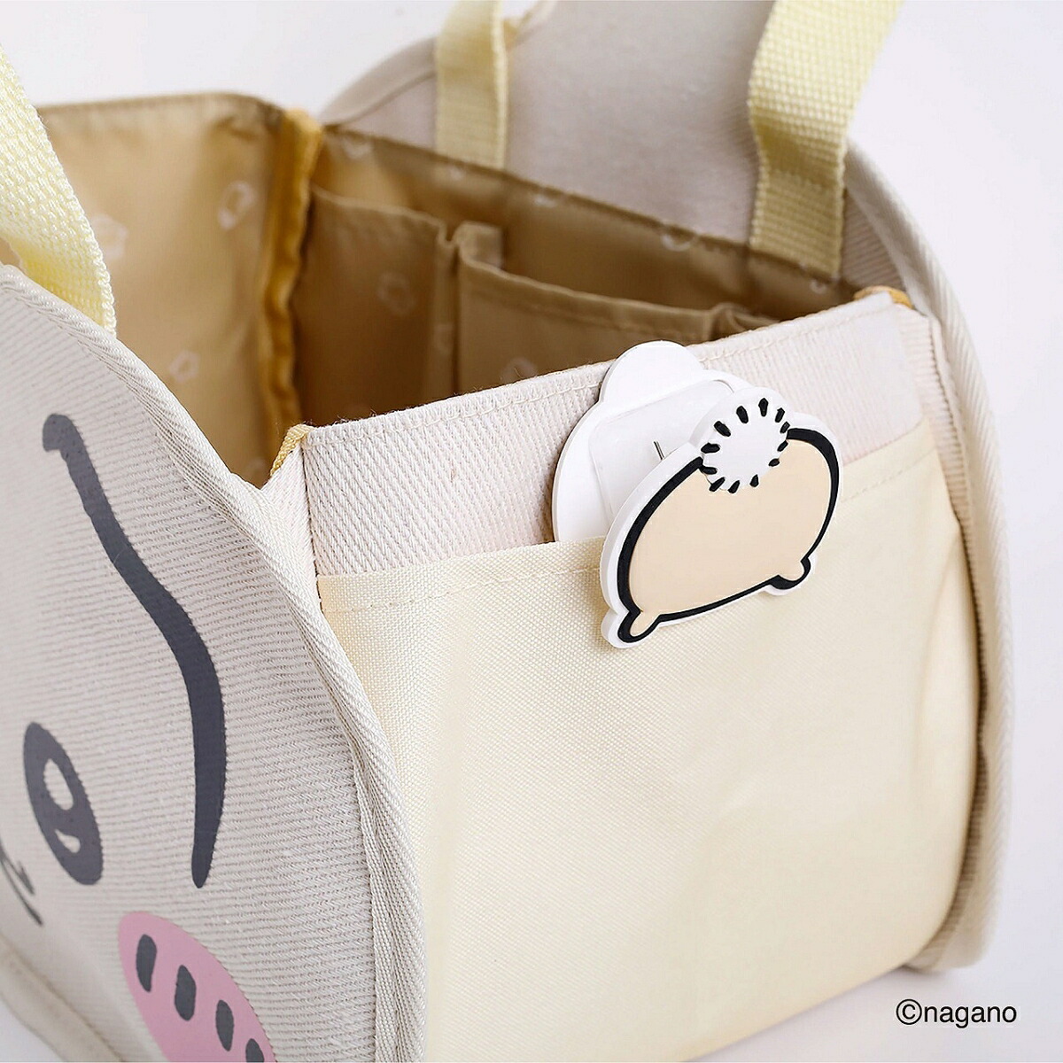 CHIIKAWAINTERIORTOTEBAGBOOKうさぎver.