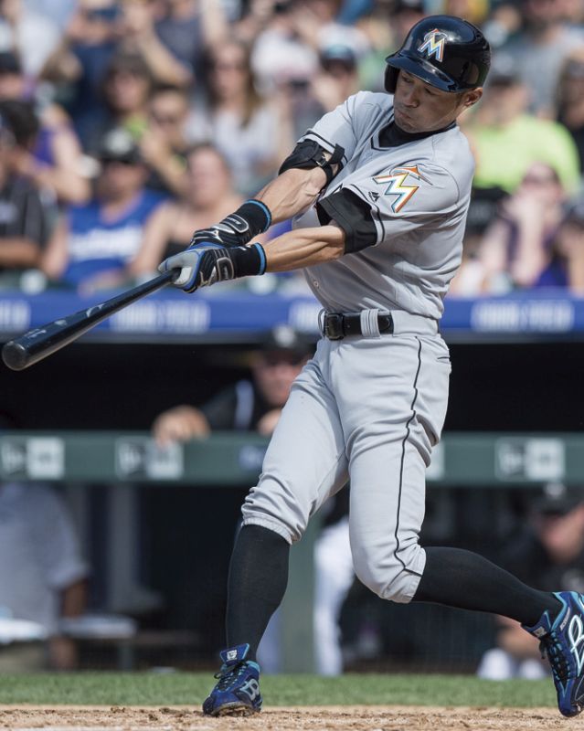 楽天ブックス 壁掛 イチローmlb 3000本安打記念版 17年 カレンダー 本 楽天ブックス 壁掛 イチローmlb 3000本安打記念版 17年 カレンダー 本