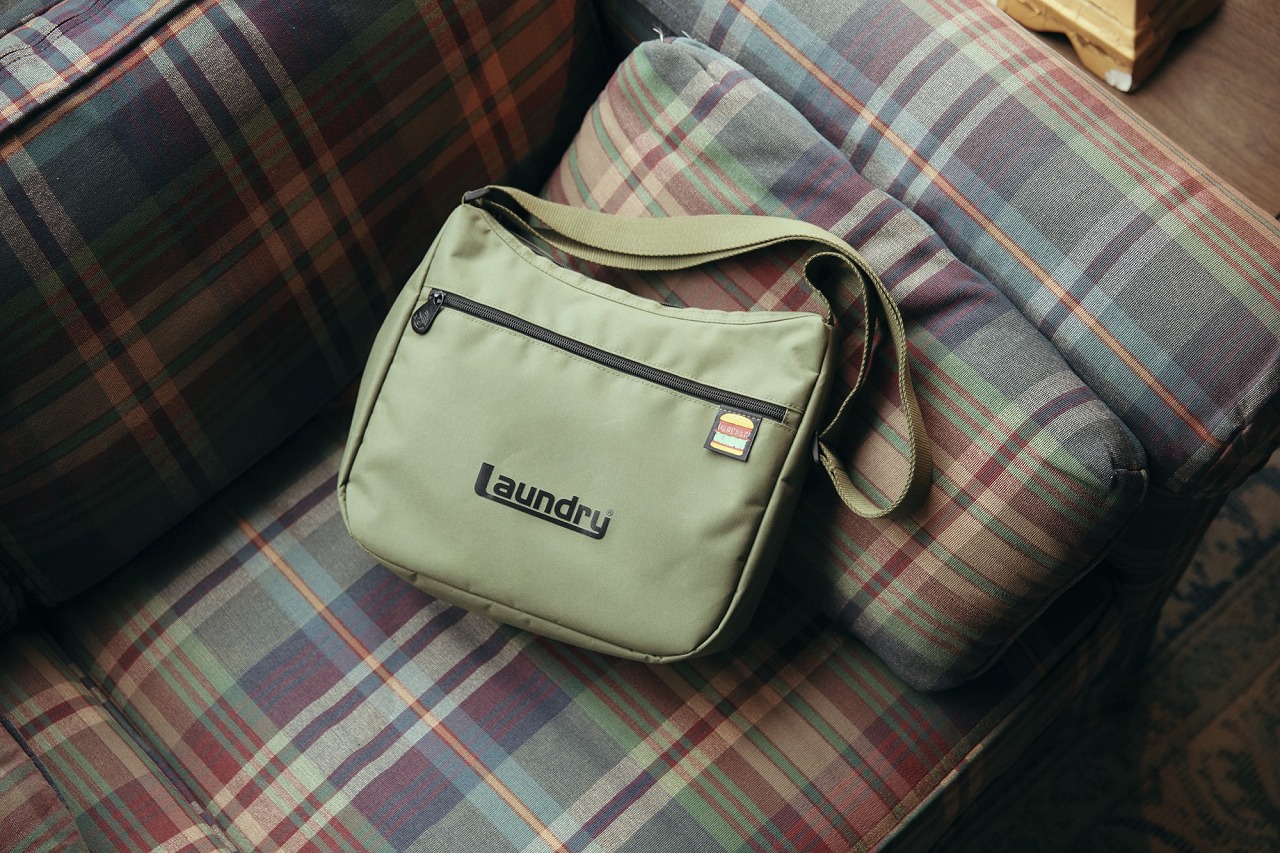 Laundry Round Shoulder Bag Book Khaki 雑誌 付録 ランドリー ラウンドショルダーバッグ カーキ 付録チャンネル