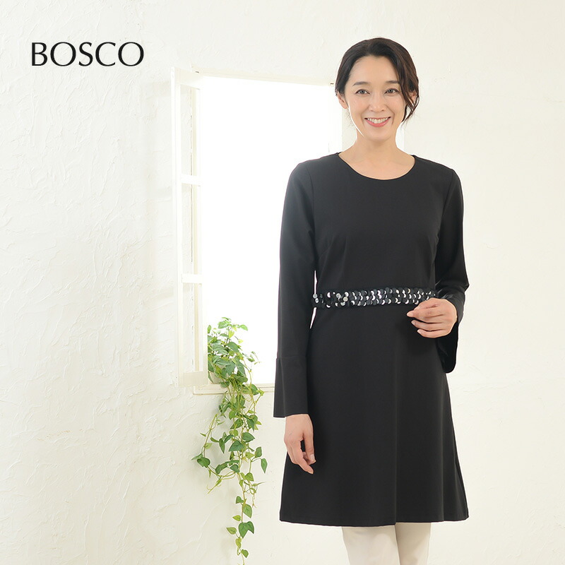 最新作のl 30代 Xl 40代 13号 オフィスレディースファッション 9号 ワンポイント スパンコール 11号 アウトレットセール 50代 M 大きいサイズ 伸びる ストレッチ ワンピース ワンポイント ブラック フレア Aライン 黒 エレガント 袖フレア レディース ミセス 膝丈
