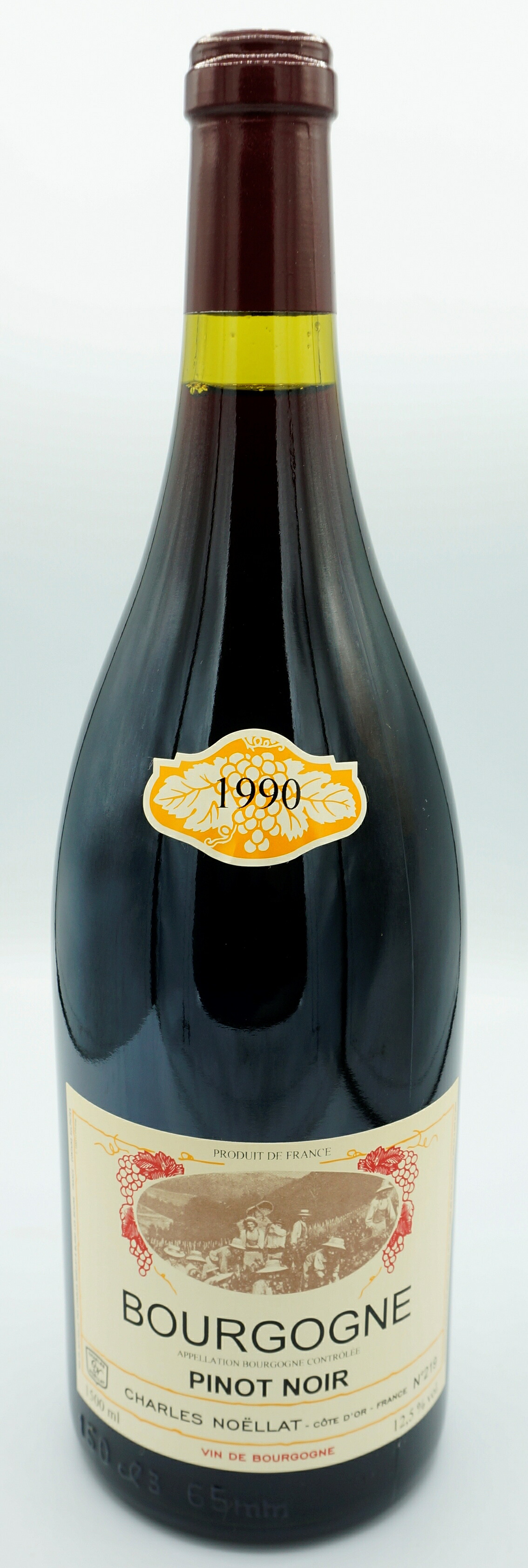 「マグナムサイズ」Charles Noellatシャルル・ノエラ Bourgogne Pinot Noir [1990] 1500ml ブルゴーニュ・ピノ・ノワール[1990] 1500ml熟成したピノ・ノワールの鉄分を感じる味わいです、古酒をご愛飲の方にお勧めです。｜ワインとお宿　千歳