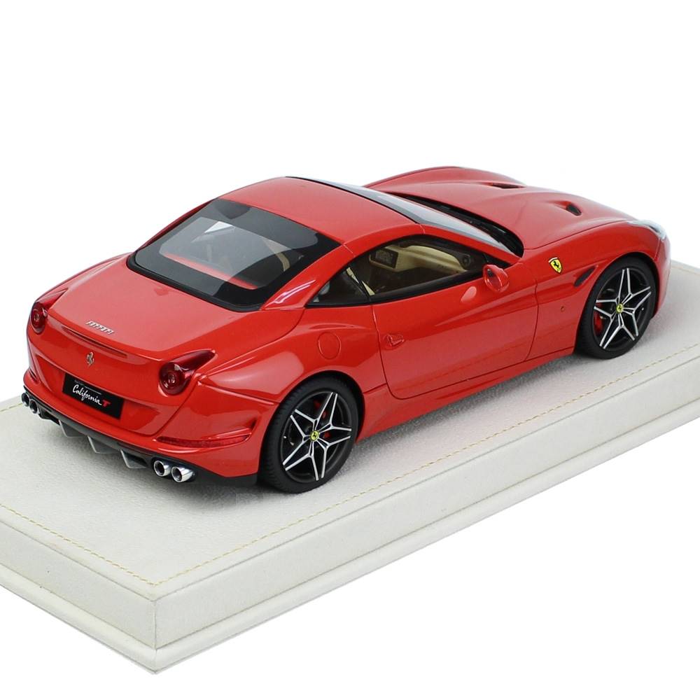 Mrコレクション 1 18スケール フェラーリ カリフォルニアt Rosso Scuderia Fe11f Mergertraininginstitute Com