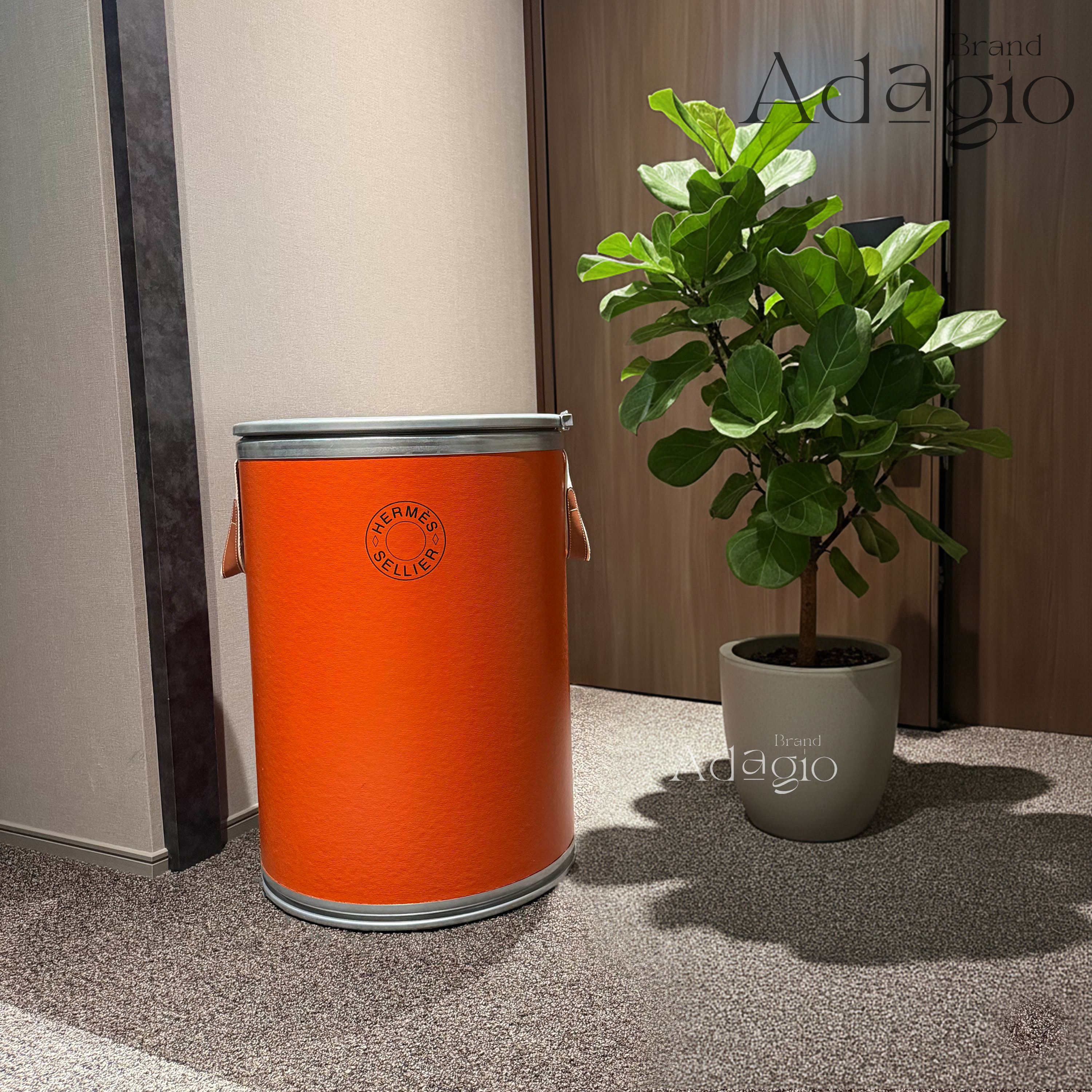 【期間限定お値下げ 】未使用 エルメス サドルボックス 馬具缶 HERMES HERMES - HERMES 新品未使用 サドルボックス 馬具缶 エルメス