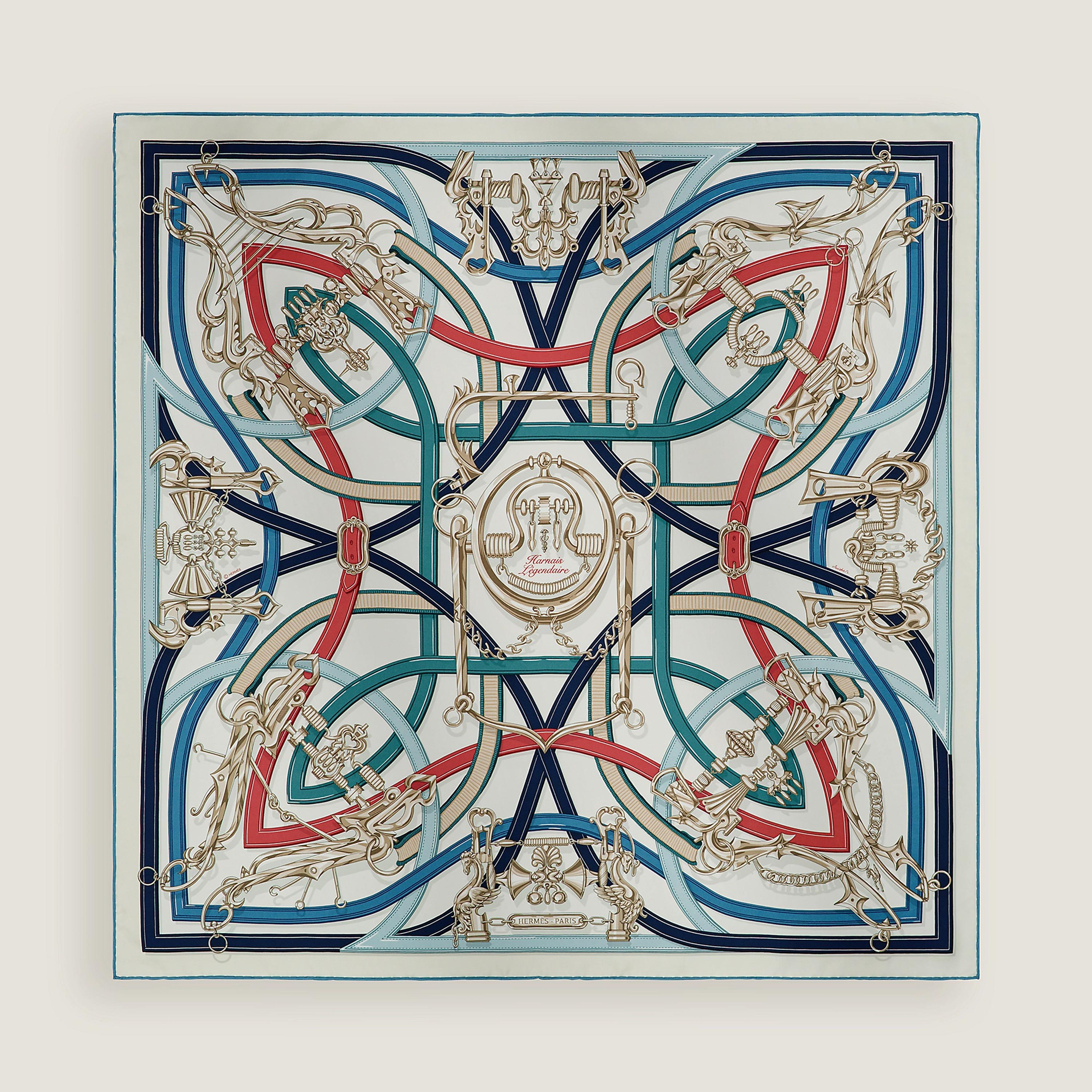 【新品負けず劣らず・未当て嵌める】HERMES Scarf エルメス えり巻き カレ 90 《謂われ因縁の馬具》白 青碧ジーン 青碧 さくら色  日本人建築家 野村大輔氏