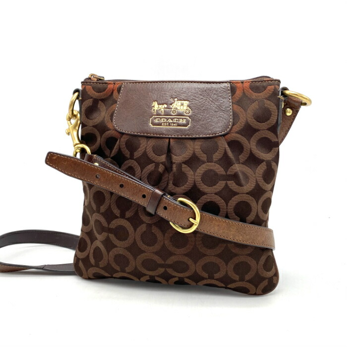 COACH ショルダーバッグ ナイロン カーキ 5004 COACH - COACH ショルダーバッグ ナイロン カーキ 5004の通販 by