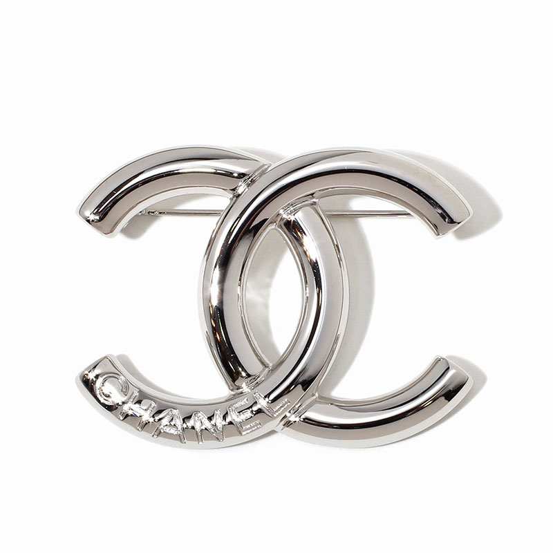 シャネル CHANEL ブローチ 2024 新作ブローチ　24K シャネル CHANEL ブローチ 2024 新作ブローチ 24K - メルカリ