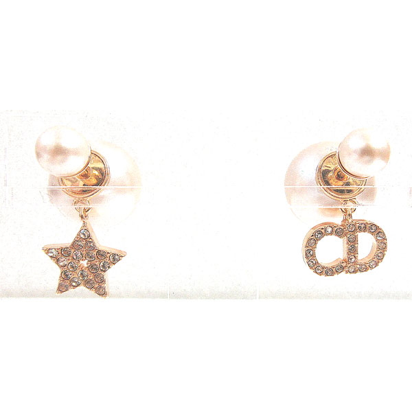 Dior(ディオール) 蝶々ピアス ディオールピアス ゴールド 楽天市場】【SD】Dior ディオール ロゴ バタフライ ピアス 蝶々