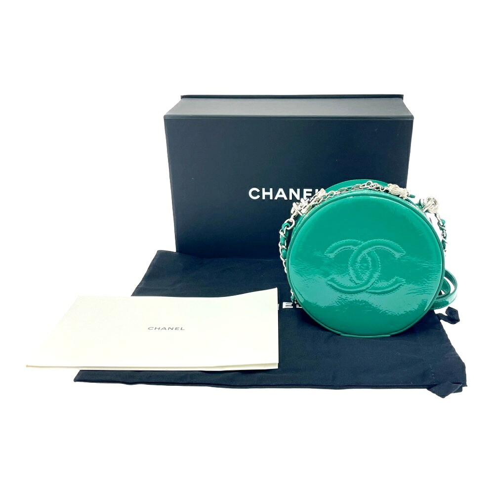 【中古】【箱付き】 CHANEL シャネル A91946 パテントレザー ラウンド アズアース チェーンショルダーバッグ グリーン 503432 ショルダーバッグ