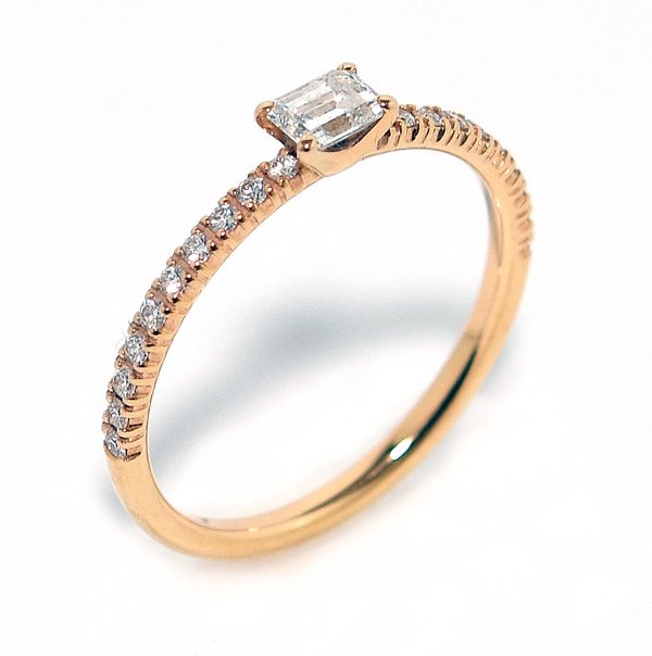 ★箱付！美品！Cartier カルティエ エタンセル ドゥ カルティエ B4216700 エメラルドカット ダイヤモンド ♯49 9号 1.4g★