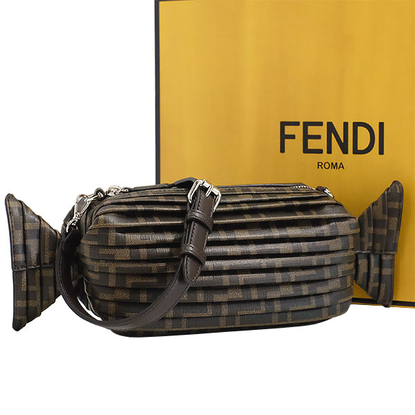 楽天市場】今だけ!! 値下げ! 希少品【FENDI】フェンディ リアルファー