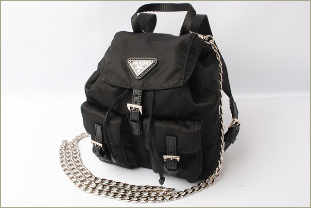 Import shop P.I.T.: VELA/ nylon NERO/ black 1BH029 with Prada shoulder bag / mini-porch ...