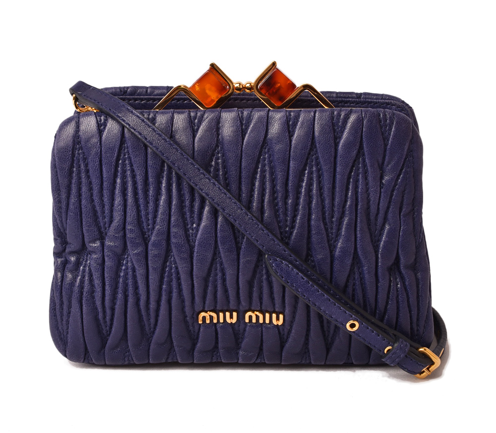 ふるさと割 ビジュー クラッチバッグ ポーチ 中古 レディース財布 Miumiu Matelasse マテラッセ Miumiu ミニバッグ クラッチバッグ ポーチ アウトレット ミュウミュウ アウトレット ギフト 未使用 ロイヤルブルー Matelasse マテラッセ 3way P I T ミュウミュウ