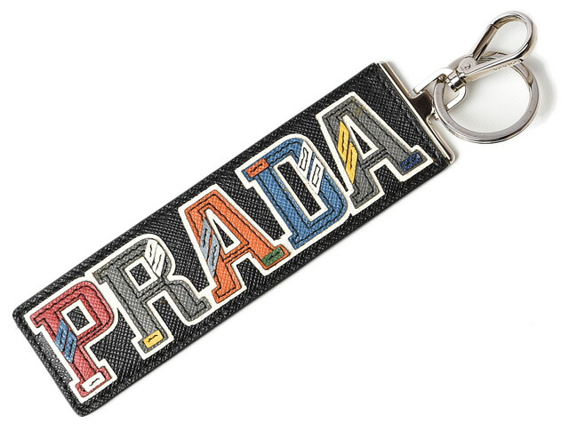 未使用【 PRADA 】 ロゴ チャーム キーホルダー　キーリング 楽天市場】【未使用品】PRADA プラダ ロゴ プレート