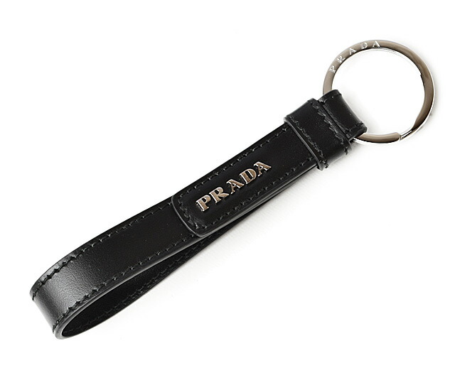 未使用【 PRADA 】 ロゴ チャーム キーホルダー　キーリング 楽天市場】【未使用品】PRADA プラダ ロゴ プレート