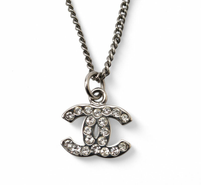 楽天市場】シャネル CHANEL スクエア ラインストーン ロゴ ネックレス