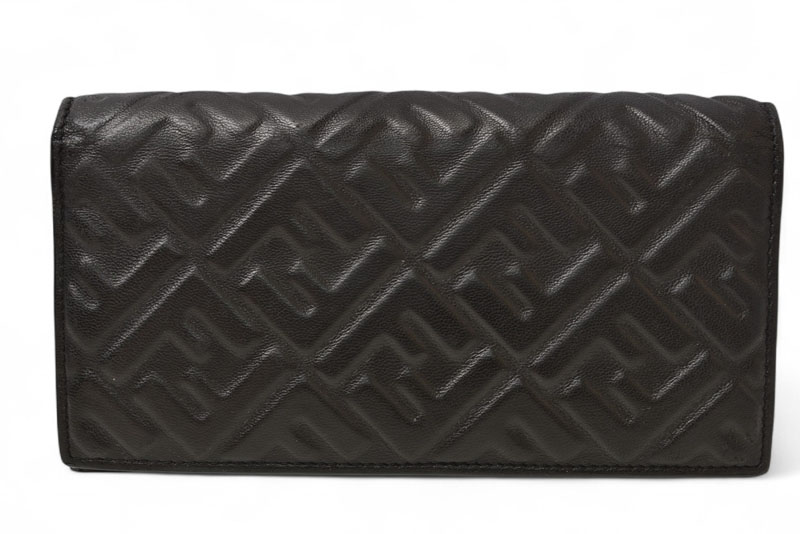 ✨美品✨FENDI ペカン 長財布 札入れ PVC レザー ブラック ブラウン FENDI フェンディ 長財布 ズッカ柄 キャンバス×レザー ブラウン