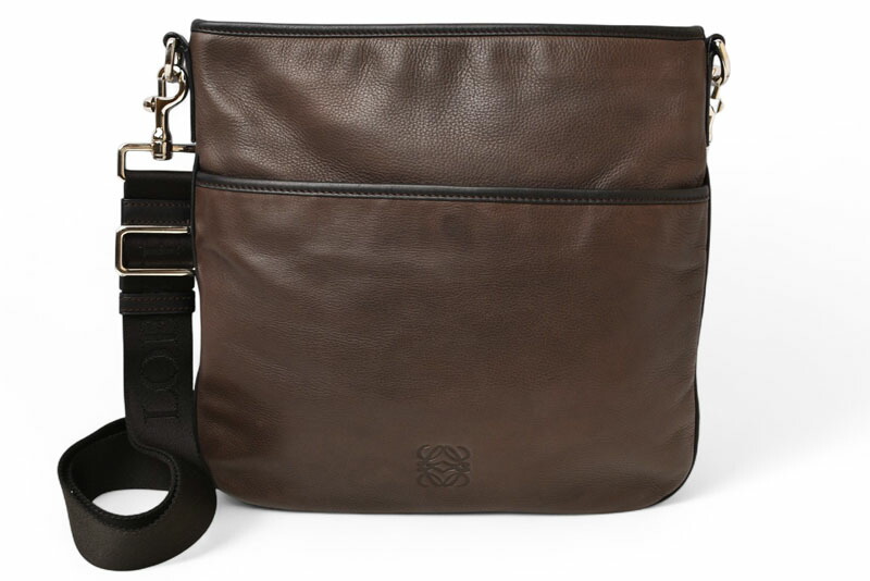 ロエベ ショルダーバッグ/クロスボディ アナグラム LOEWE バッグ ダークブラウン ヴィンテージ【中古】 46,200円