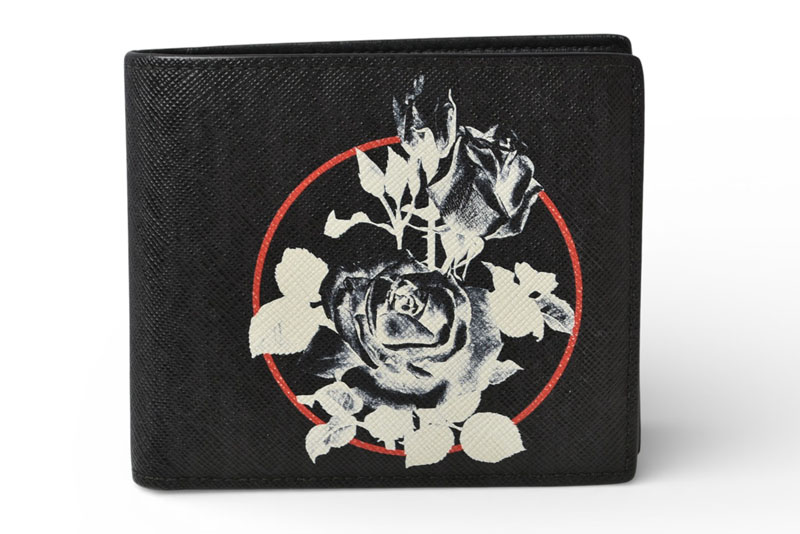 Dior Homme ディオール　オム ブラック　レザー 二つ折り　財布 Dior HOMME DIOR ディオールオム 2つ折り長財布 ブラック 2ATBC002